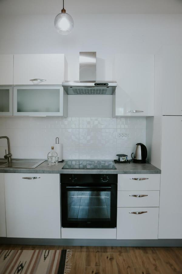 Apartman Nikola Госпич Экстерьер фото