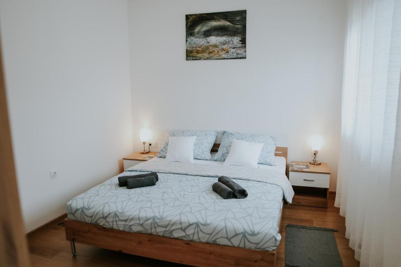 Apartman Nikola Госпич Экстерьер фото