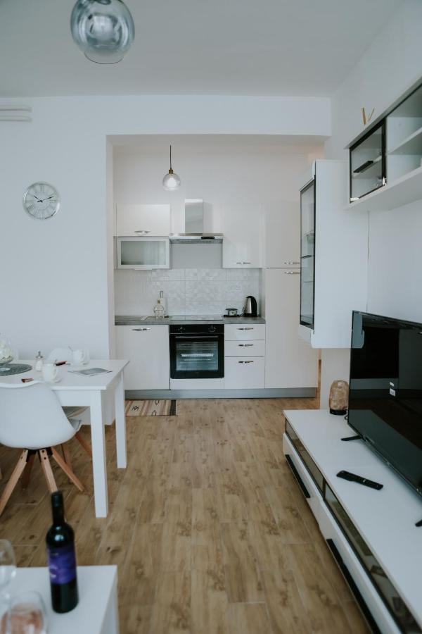 Apartman Nikola Госпич Экстерьер фото