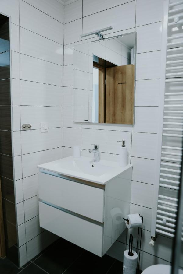 Apartman Nikola Госпич Экстерьер фото